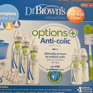 Dr. Brown’s natural flow ANTI COLIC options set.